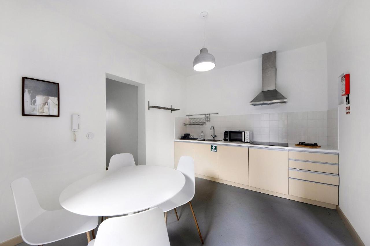 Апартаменты Crooked Floor House - Ground Floor Порту Экстерьер фото